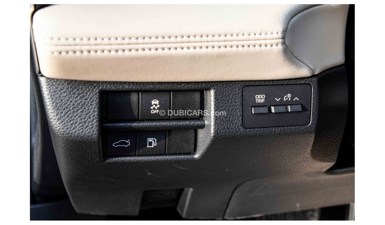 Toyota Avalon 2022 Toyota Avalon 3.5L XLE | Export Only