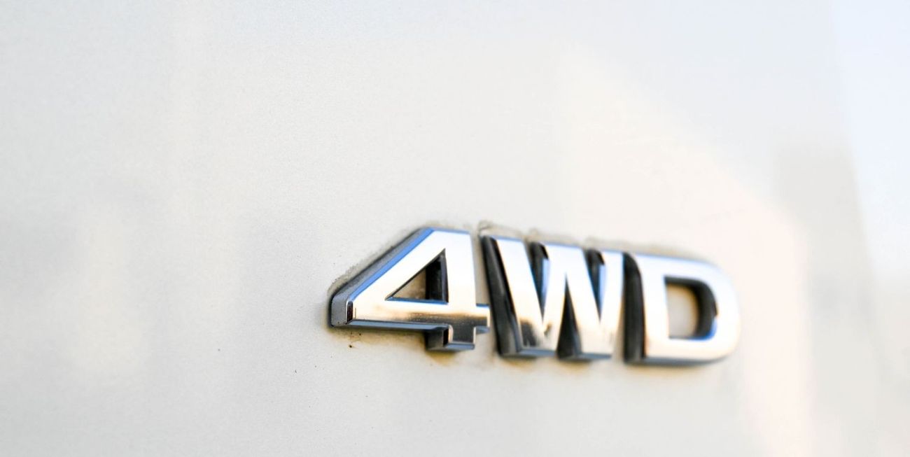 نيسان باثفايندر نيسان باثفندر 2015 SE MID بحالة ممتازة من الداخل والخارج