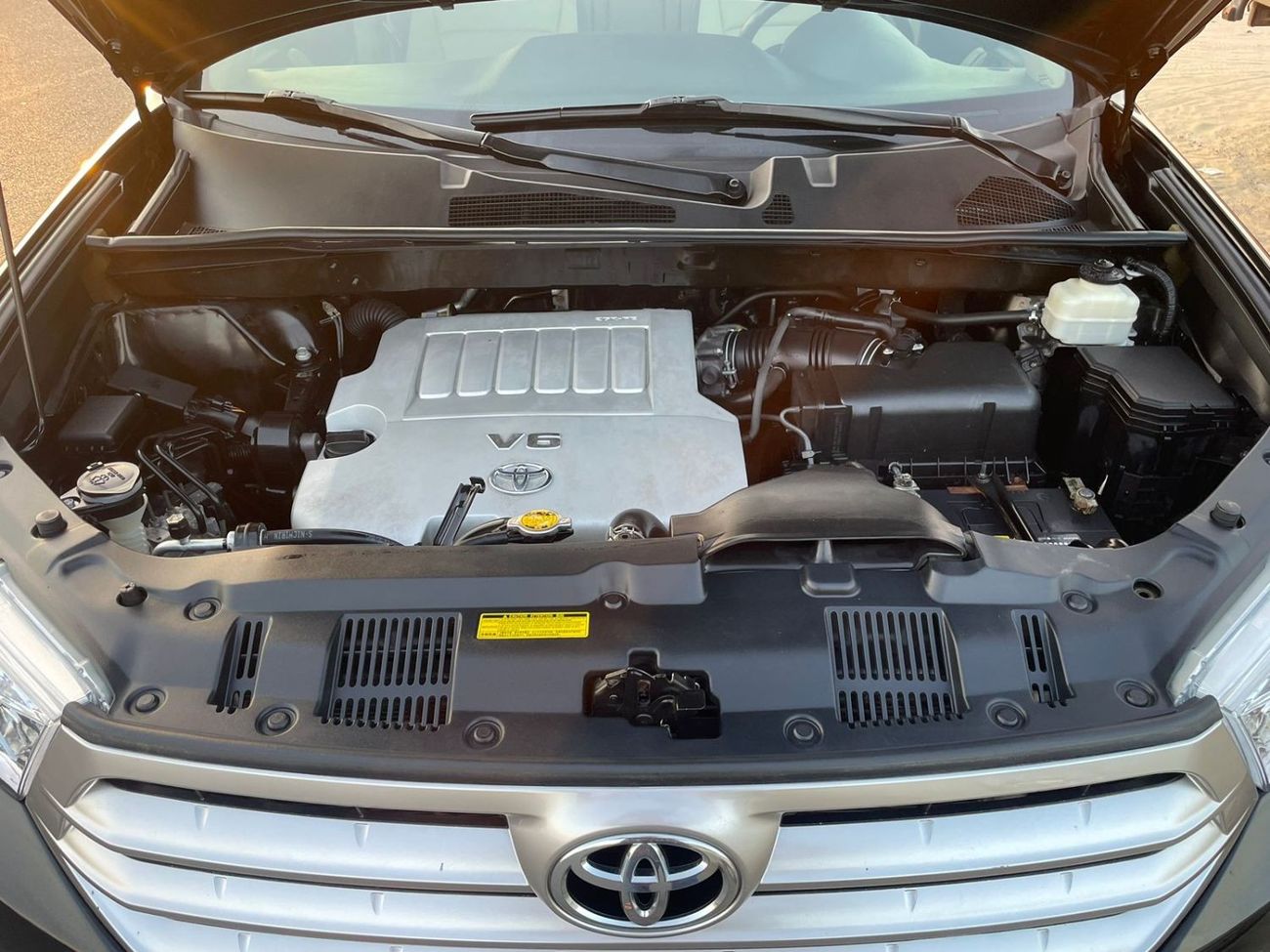 Toyota Highlander 2011 Toyota Highlander MidOption+ Electric Seats & Rear CAM - 7 Seater 3.5L V6 - 4x4 AWD - 79,000 Mi