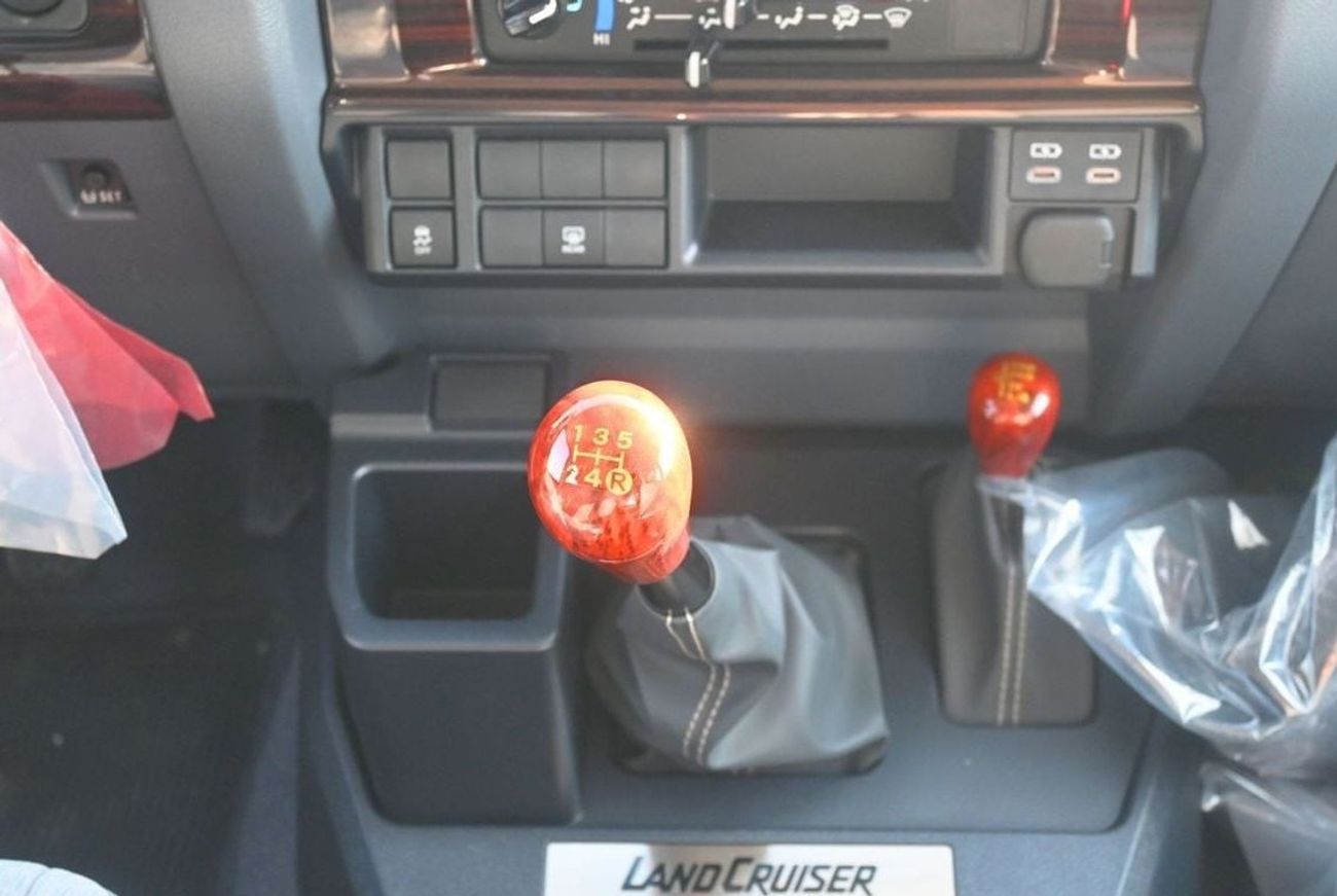 تويوتا لاند كروزر 70 toyota