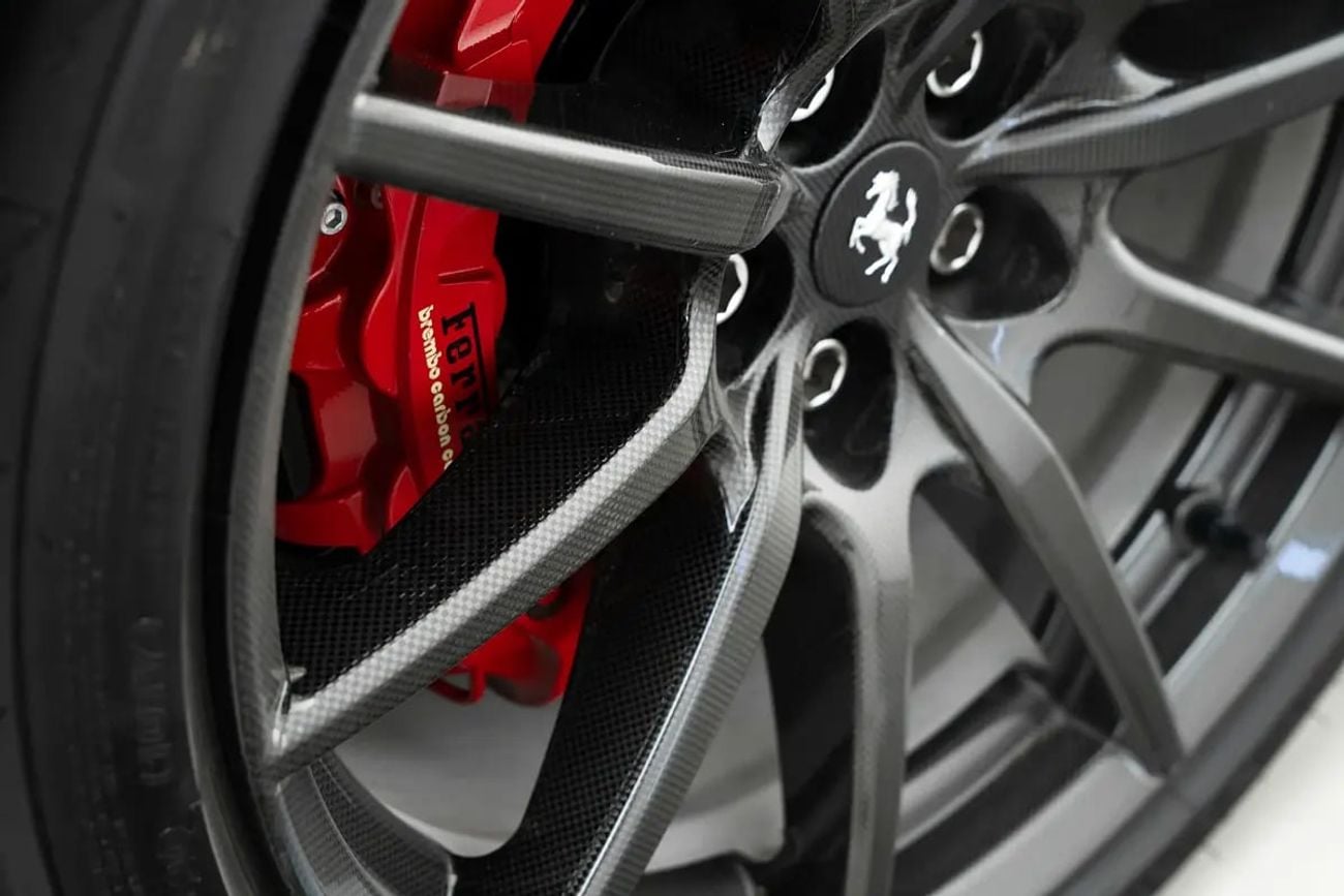 Ferrari SF90 Stradale ASSETTO FURANO WITH SERVICE CONTRACT