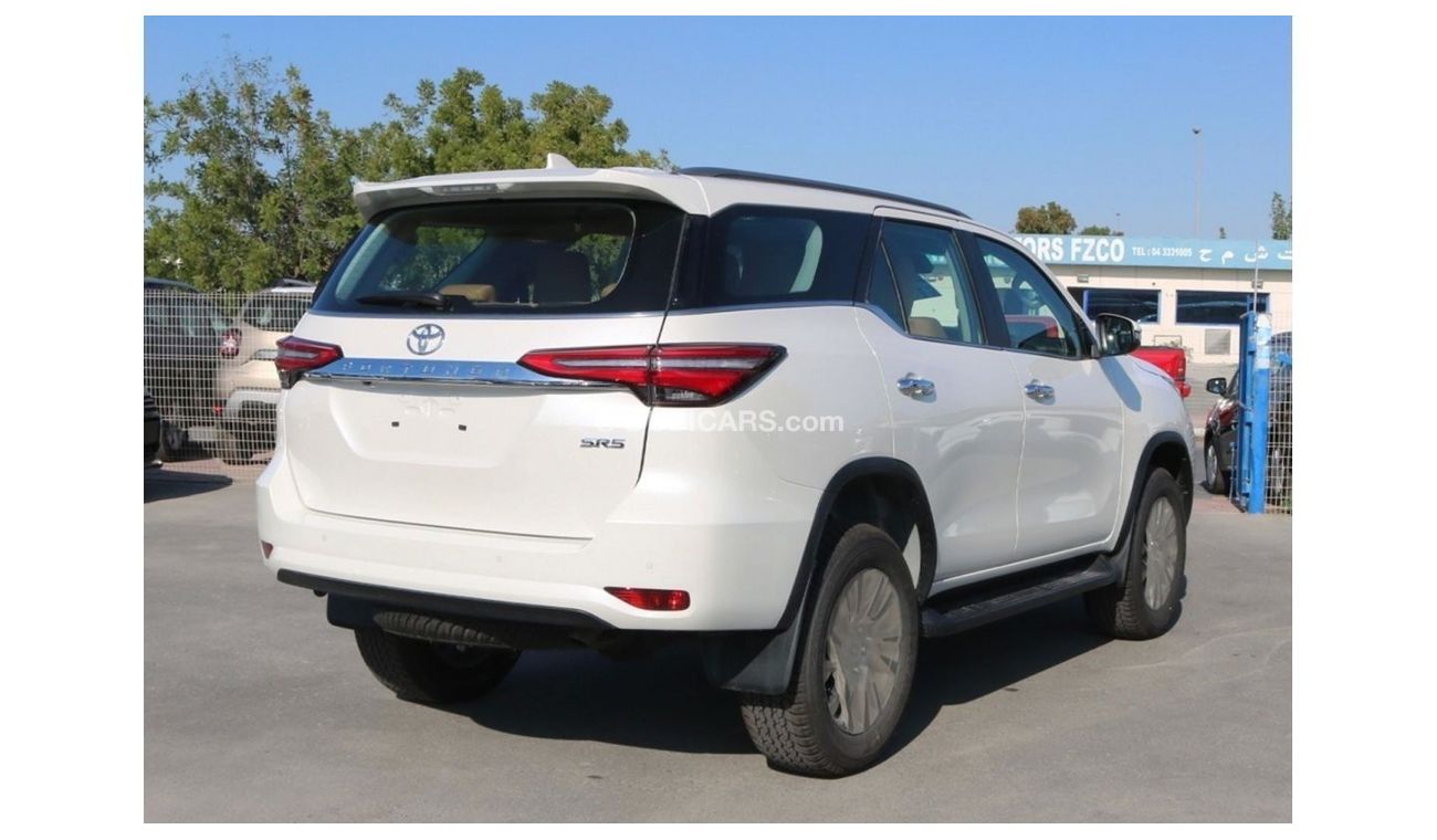 تويوتا فورتونر 2022 | BRAND NEW 2.8L SR 5 DIESEL 4X4 - WITH ALLOY WHEELS GCC SPECS (EXPORT ONLY)