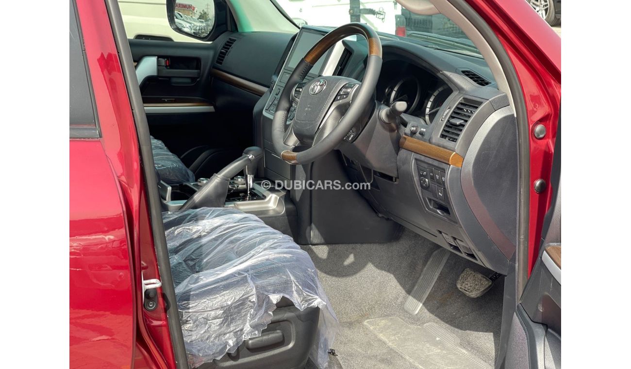 Toyota Land Cruiser VXR Vxr Toyota Landcruiser RHD Diesel engine model 2020 car very clean and good condition