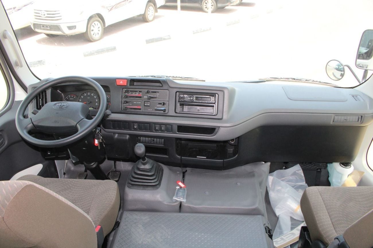 تويوتا كوستر TOYOTA COASTER 4.2L DIESEL 23 SEATER DLX MANUAL