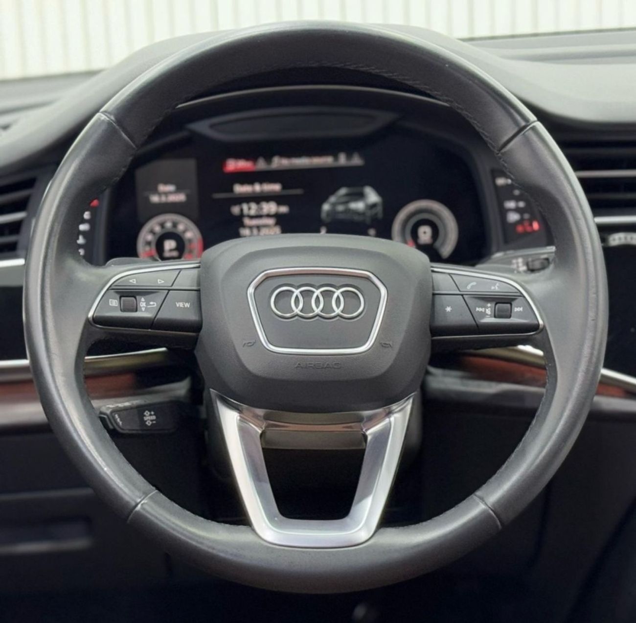 Audi Q8 55 TFSI quattro S-Line 3.0L 2021 Audi Q8 S-Line 55TFSI Quattro, 2025 Audi Warranty + Service Pack, L