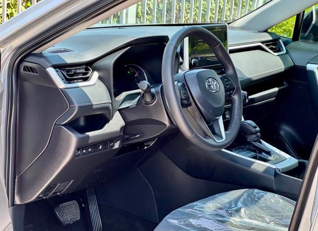 Toyota RAV4 XLE, миниатюра 13