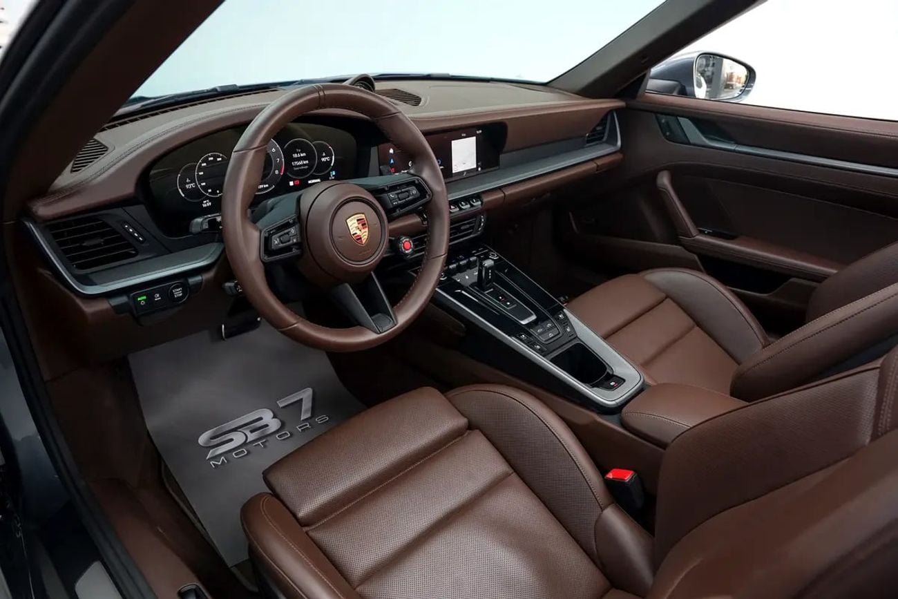 بورش 911 كاريرا GCC AL NABOODAH WARRANTY FSH