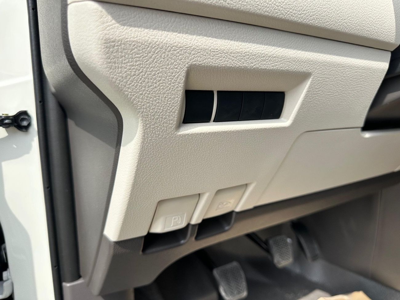 تويوتا هاياس