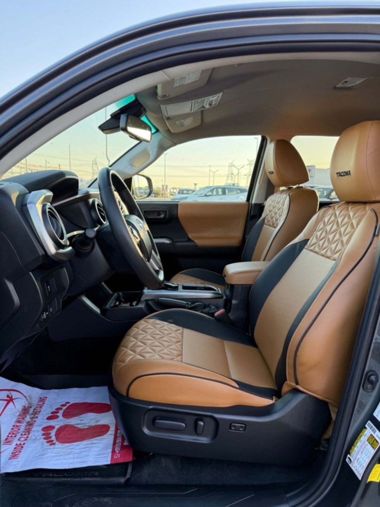 Toyota Tacoma 4x4 Drive 2 Key Leather Seat Full option