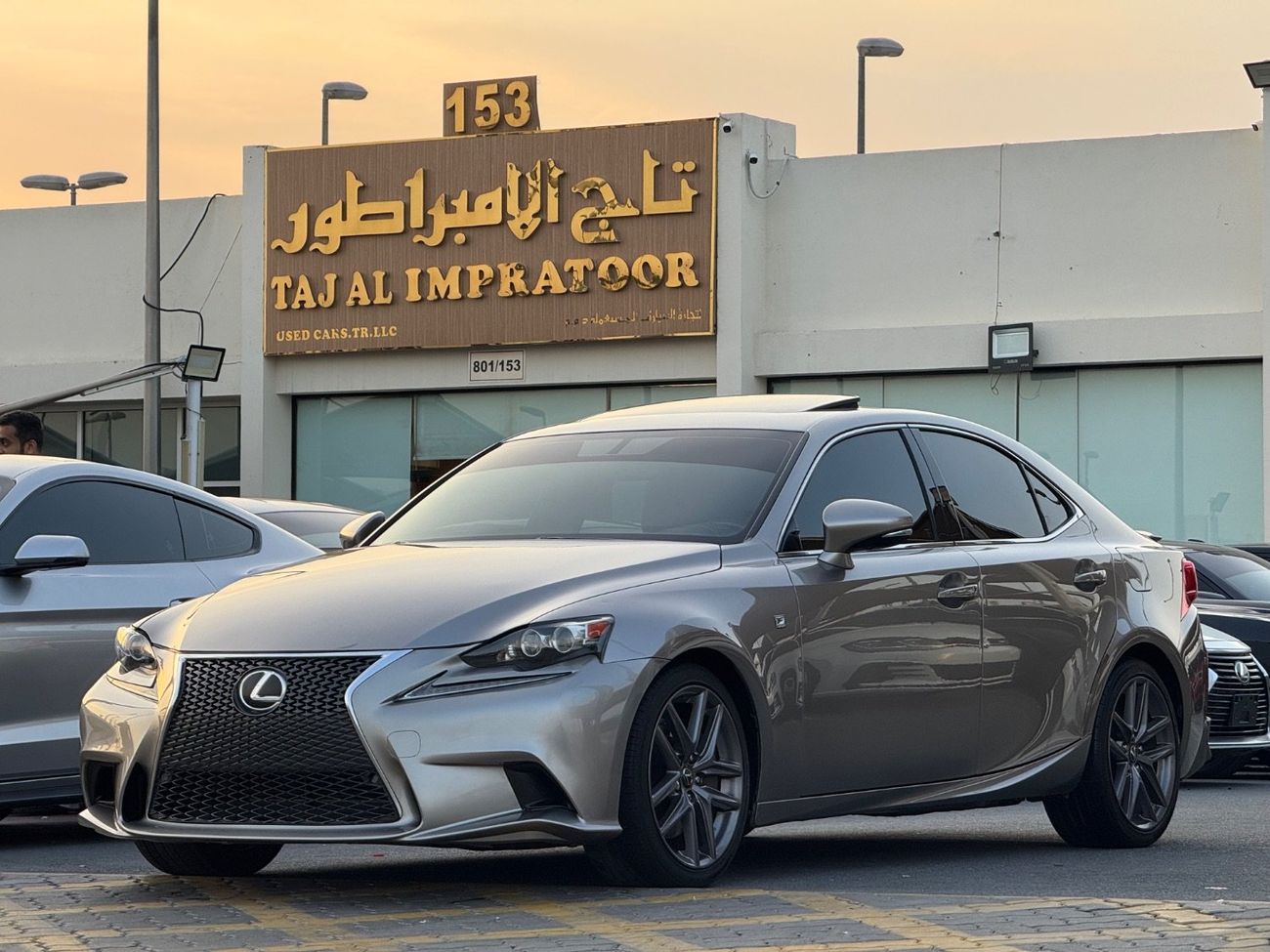 لكزس IS200t F Sport 2.0L