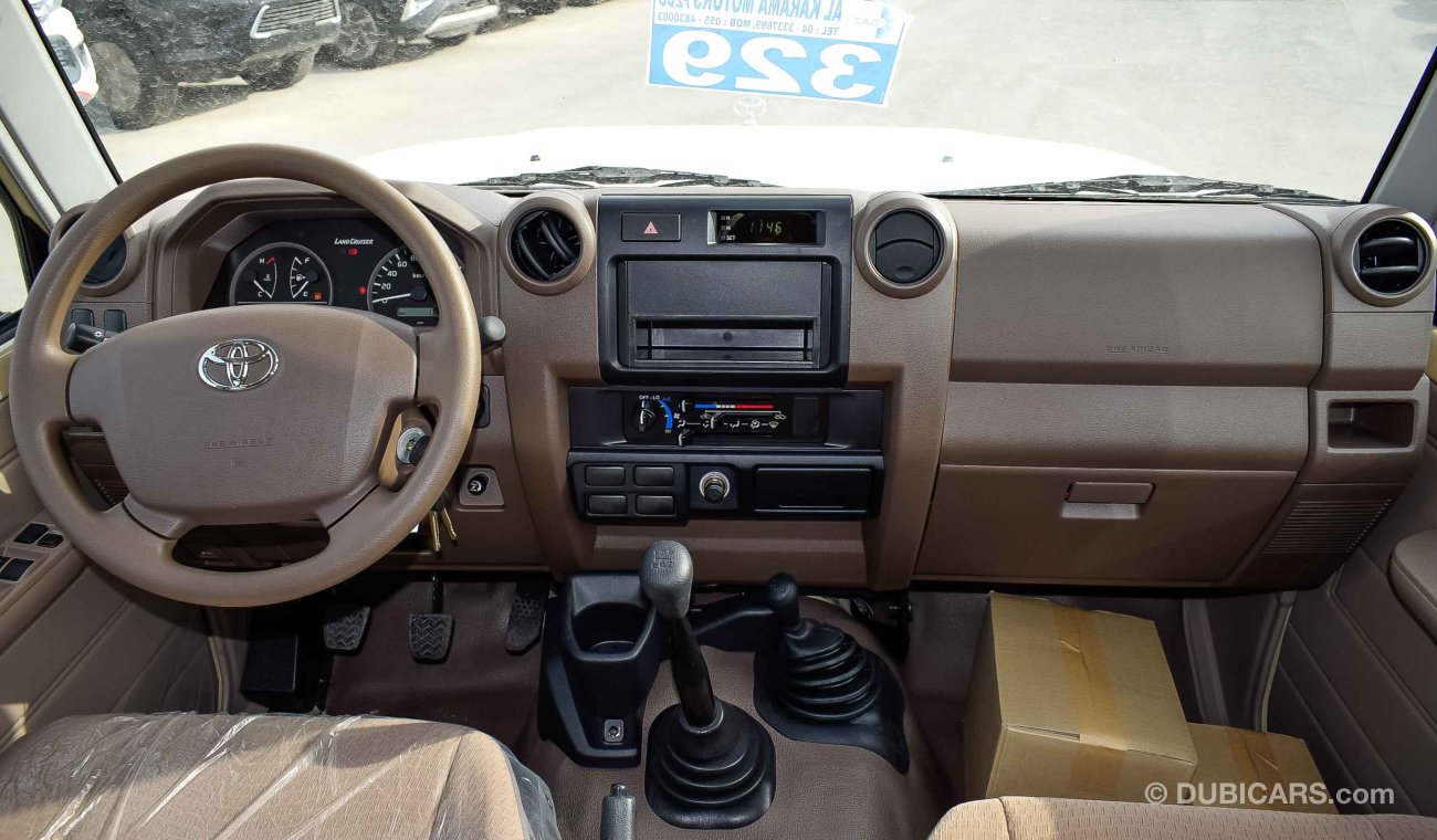 Toyota Land Cruiser Pick Up 4WD