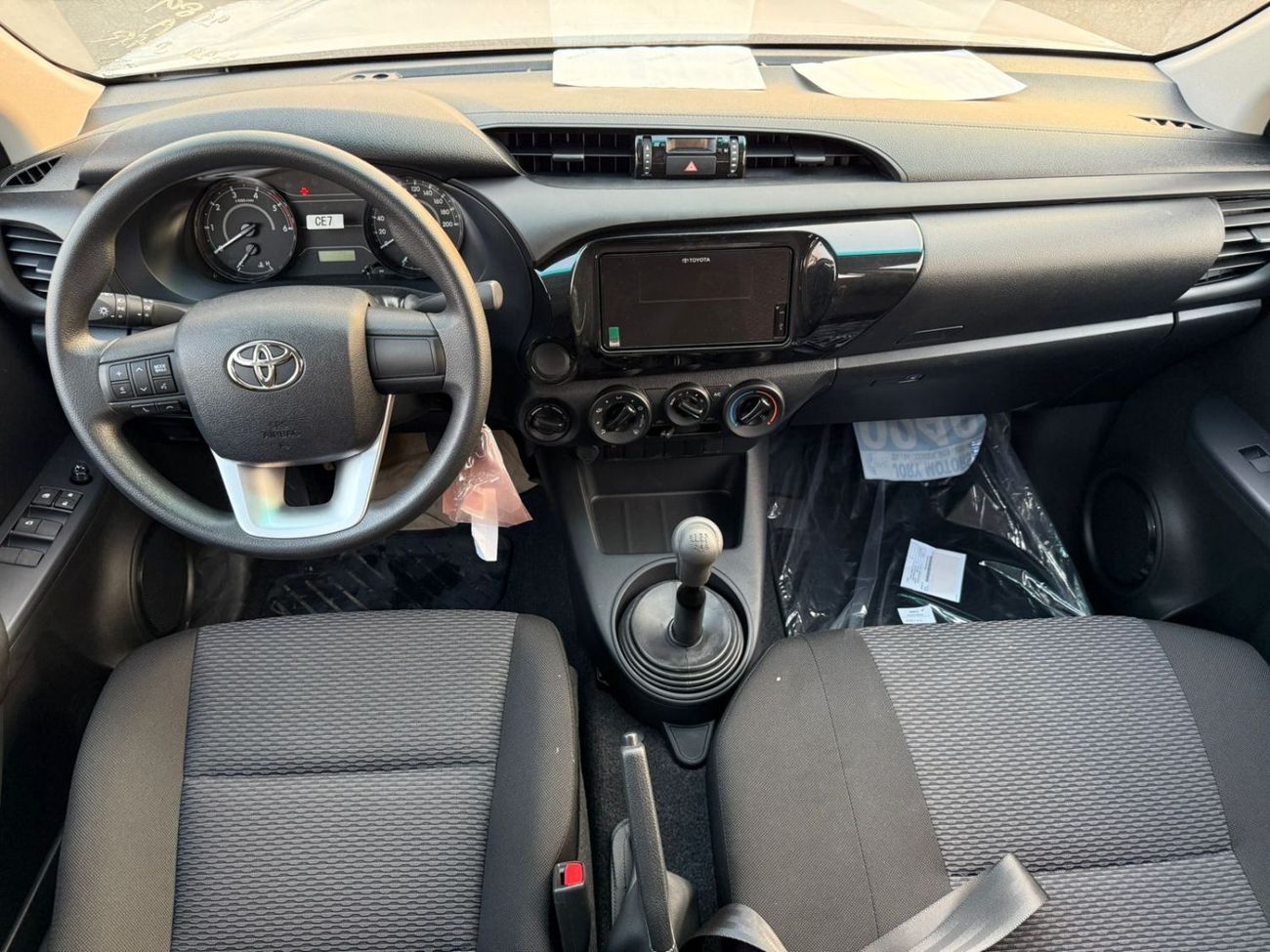 Toyota Hilux HILUX 2.4L DIESEL M/T 4X4 D/C POWER WINDOWS 2025 MODEL