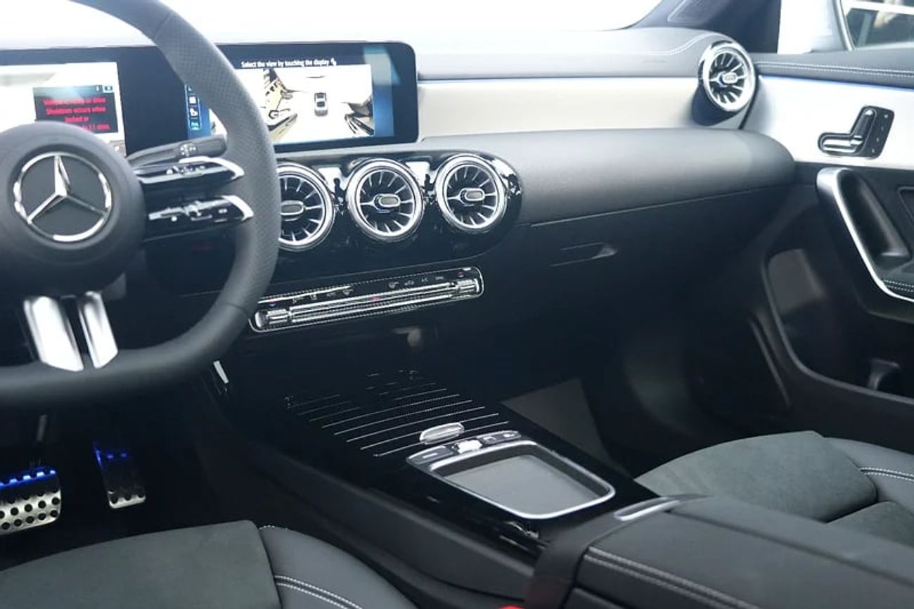 Mercedes-Benz CLA 250 Summer Offer | 200 | GCC 0km | Agency Warranty | AMG Line