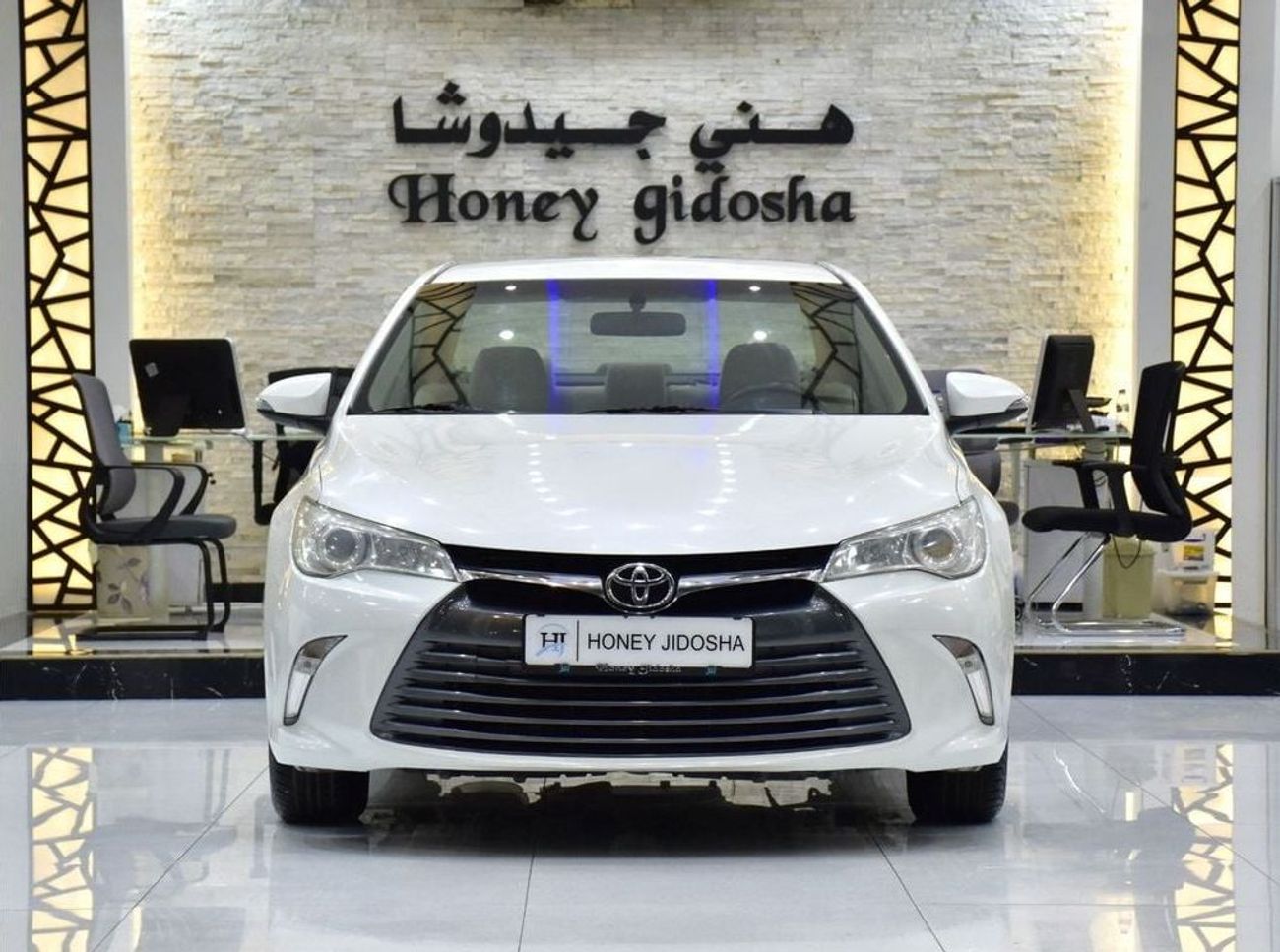 تويوتا كامري EXCELLENT DEAL for our Toyota Camry S ( 2016 Model ) in White Color GCC Specs