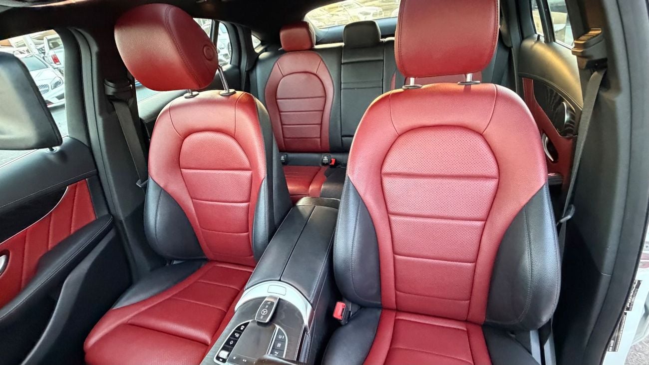 Mercedes Benz GLC200 PREMIUM PLUS