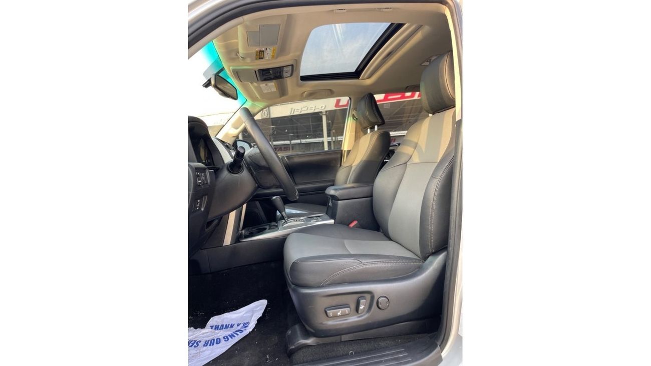 تويوتا Runner4 2019 TOYOTA 4RUNNER SR5 FULL OPTIONS IMPORTED FROM USA