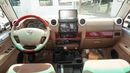 Toyota Land Cruiser Pick Up LX 4.0L V6 Double Cabin M/T