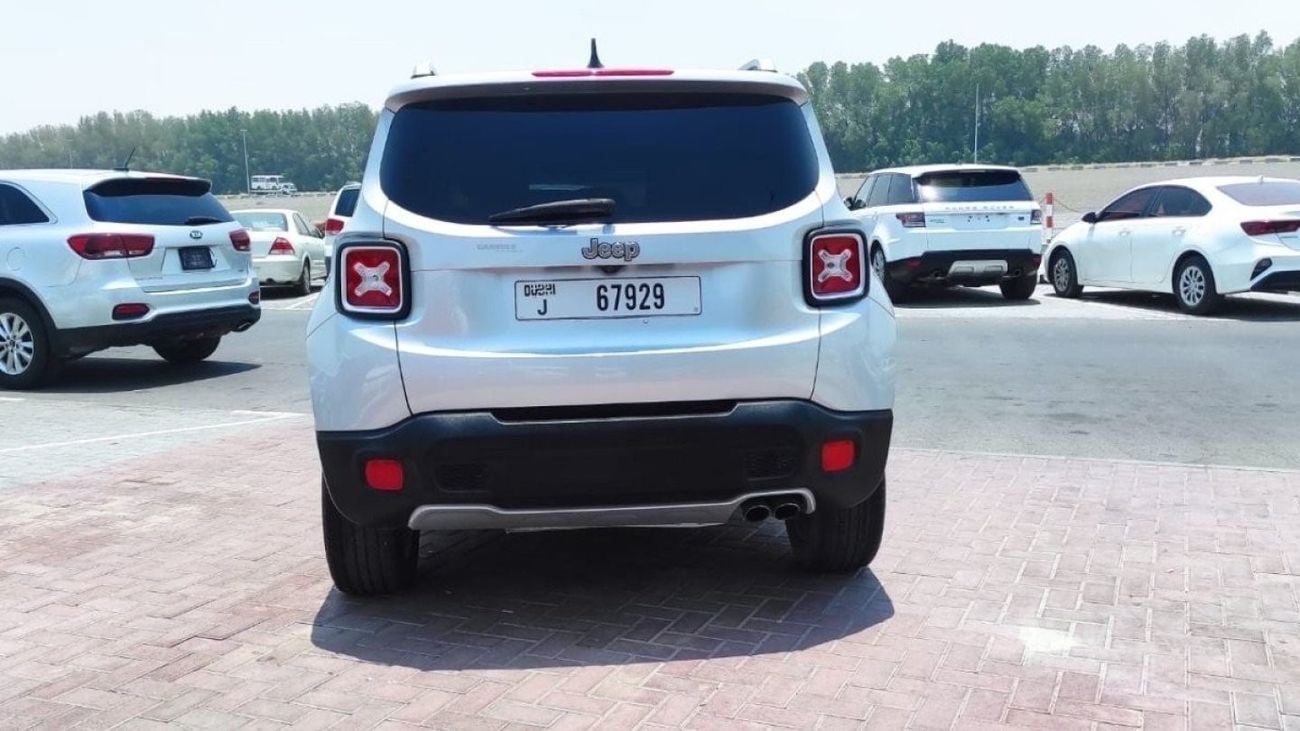 Jeep Renegade Sport jeep renegade  Model 2016 ( UAS_ SPEC) VERY GOOD CONDITION   * CAR IN VERY GOOD CONDITION, BUY
