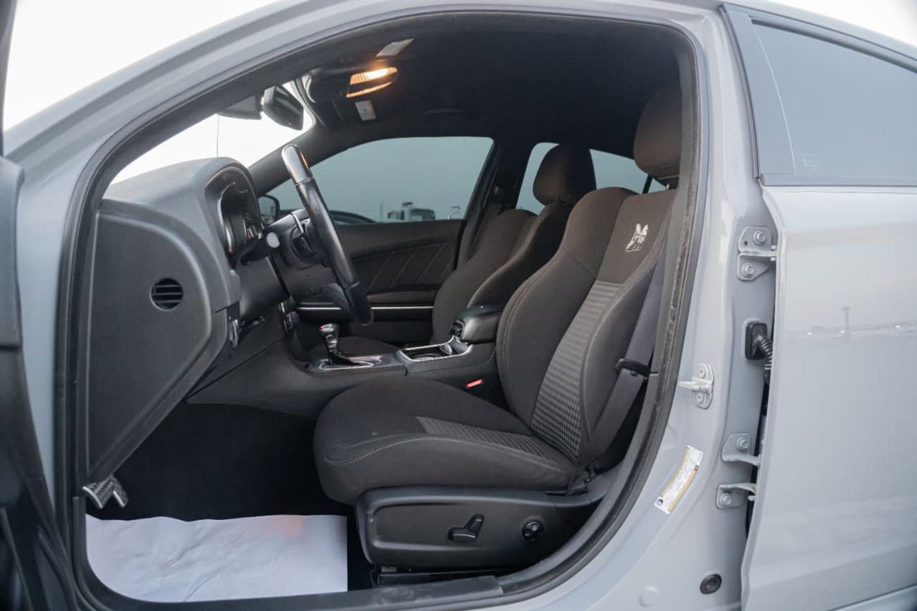 دودج تشارجر R/T Scat Pack 6.4L