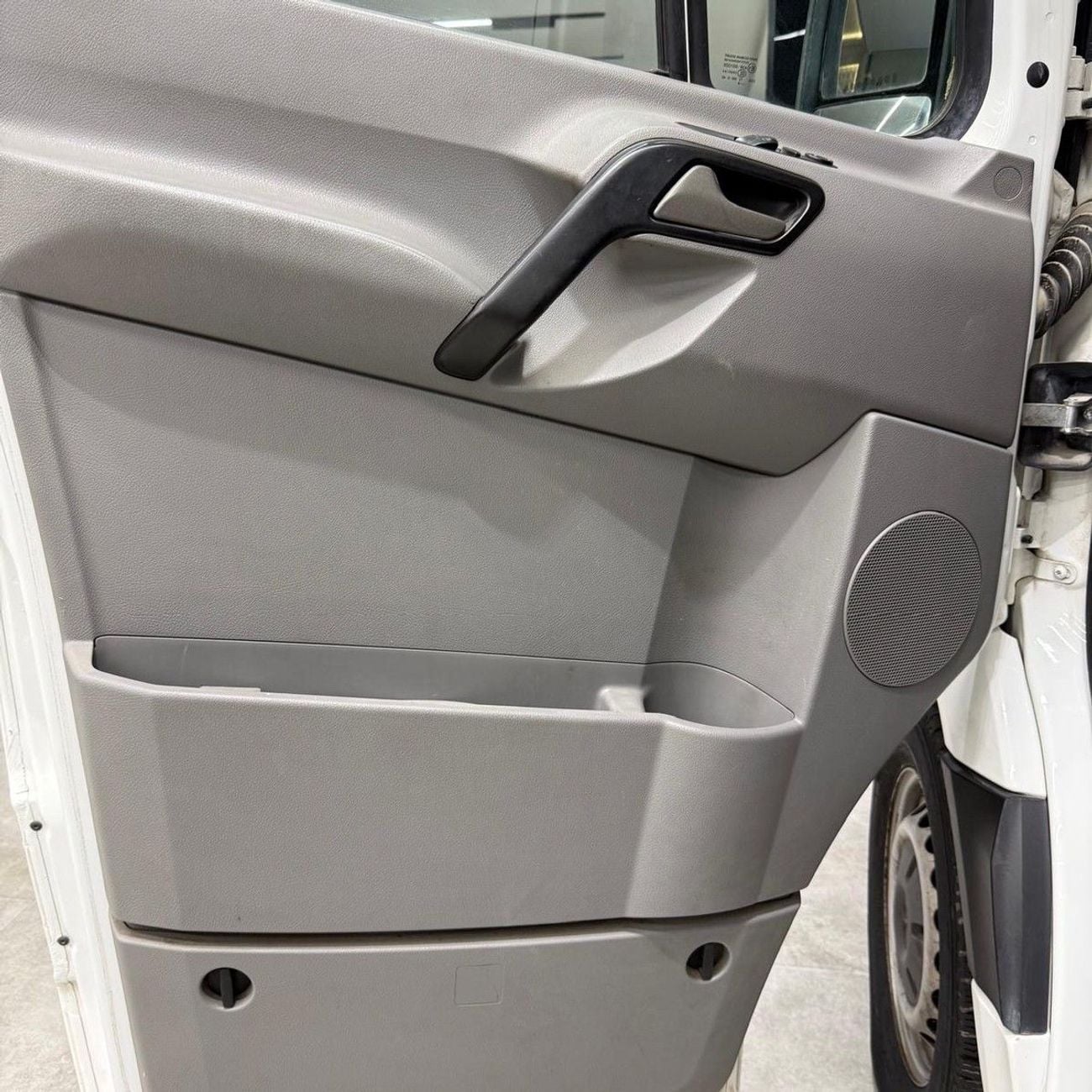 مرسيدس بنز سبرينتر manual Mercedes-Benz V-Class 220 2018 مواصفات خليجية