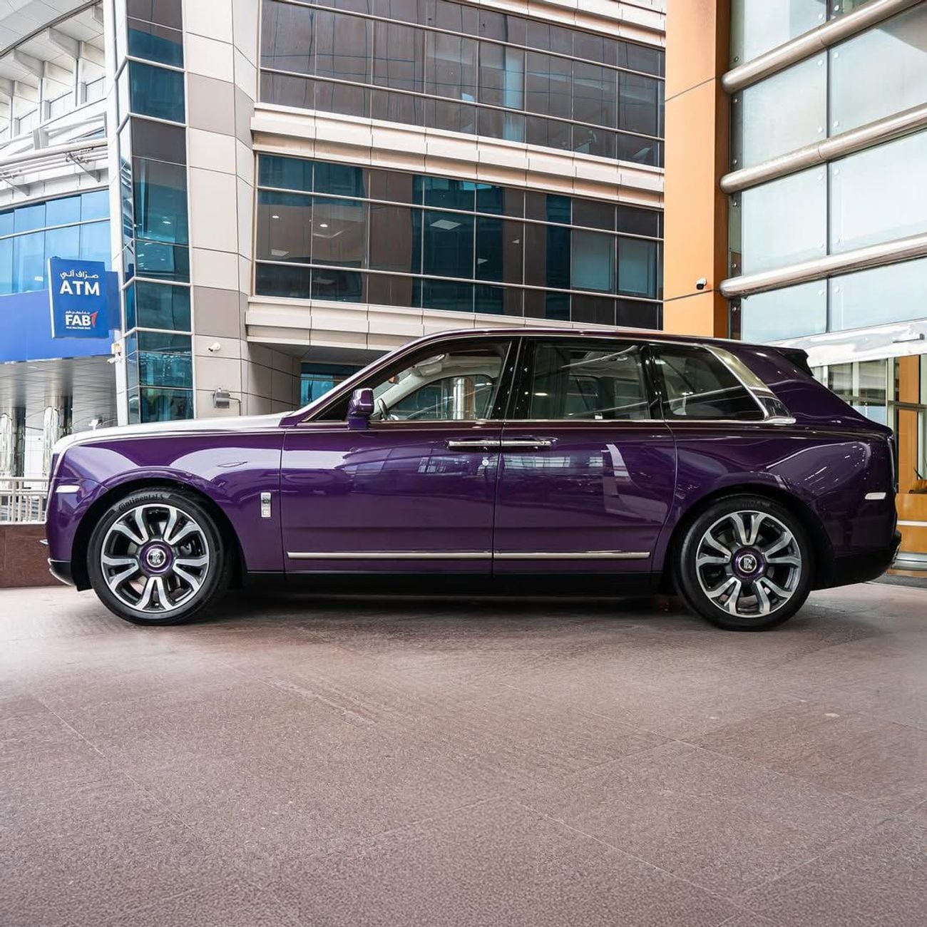 رولز رويس كولينان STD 2019 ROLLS ROYCE CULLINAN  GCC DONE 78,000KM