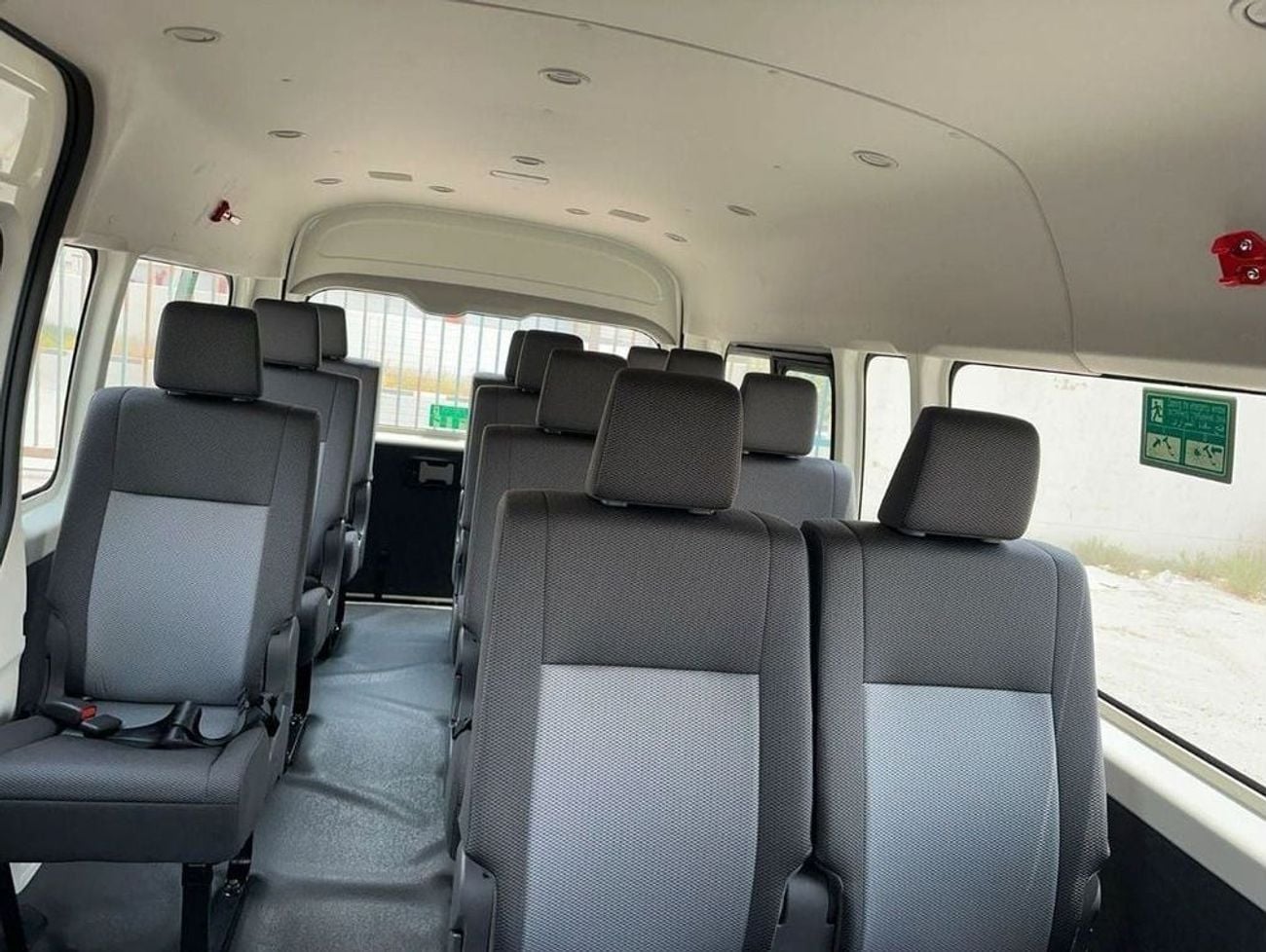 تويوتا هاياس GL TOYOTA HIACE 3.5 PASSENGER MANUAL TRANSMISSION 2025 MODEL