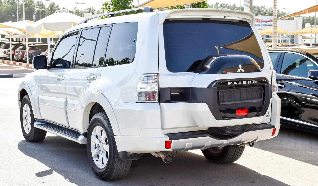 Mitsubishi Pajero GLS V6/GCC/NO ANY TECHNICAL PROBLEM /WARRANTY GEAR ENGINE AND CHASSIS /ZERO DOWN PAYMENT /LOW MILAGE