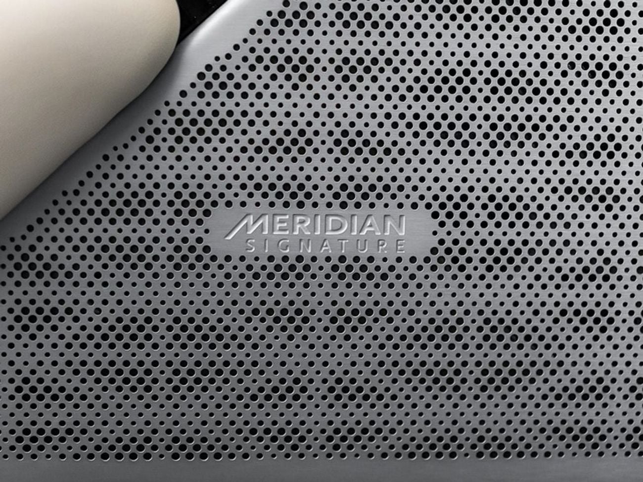 لاند روفر رينج روفر فيلار R-DYNAMIC HSE