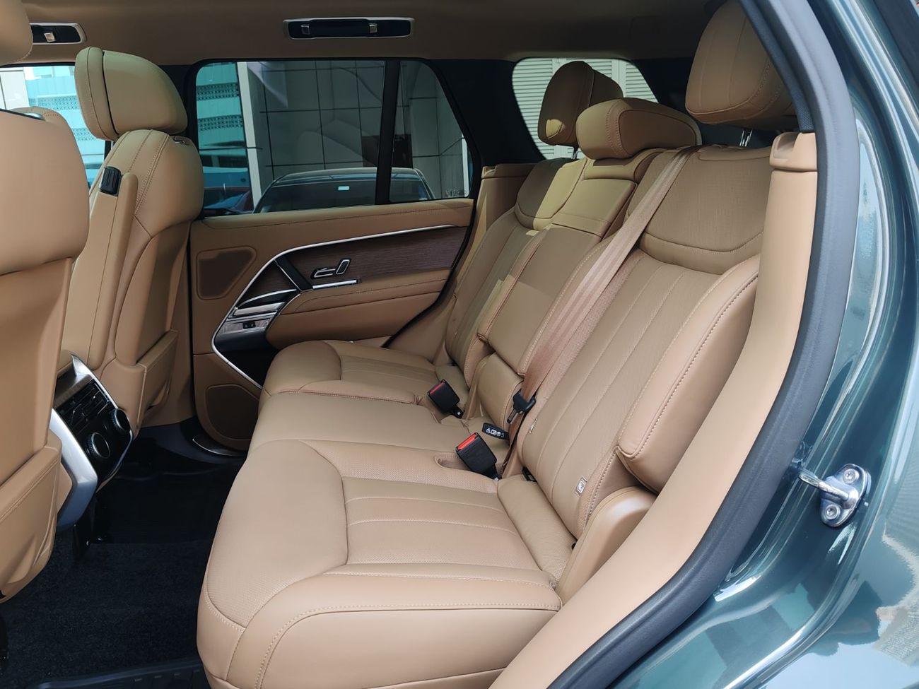 Land Rover Range Rover LWB HSE P530 4.4L