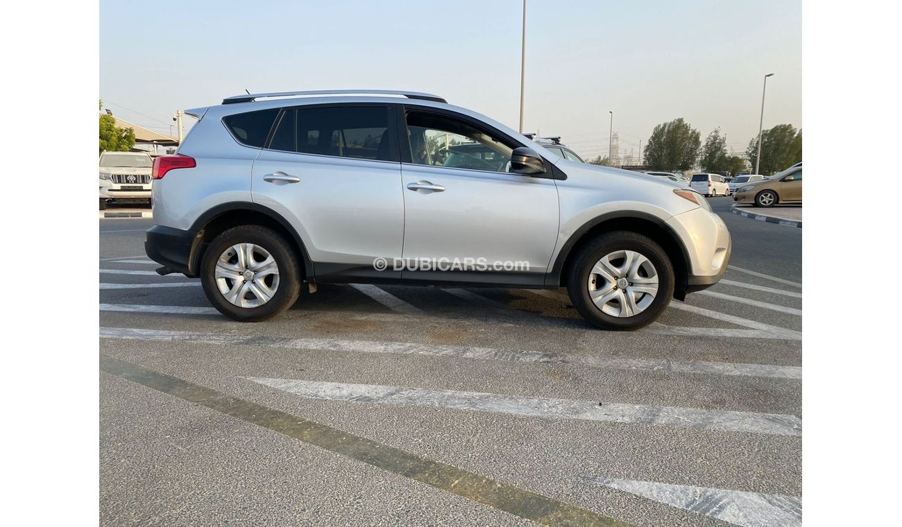 Toyota RAV4 2014 TOYOTA RAV4 LE AWD / MID OPYION