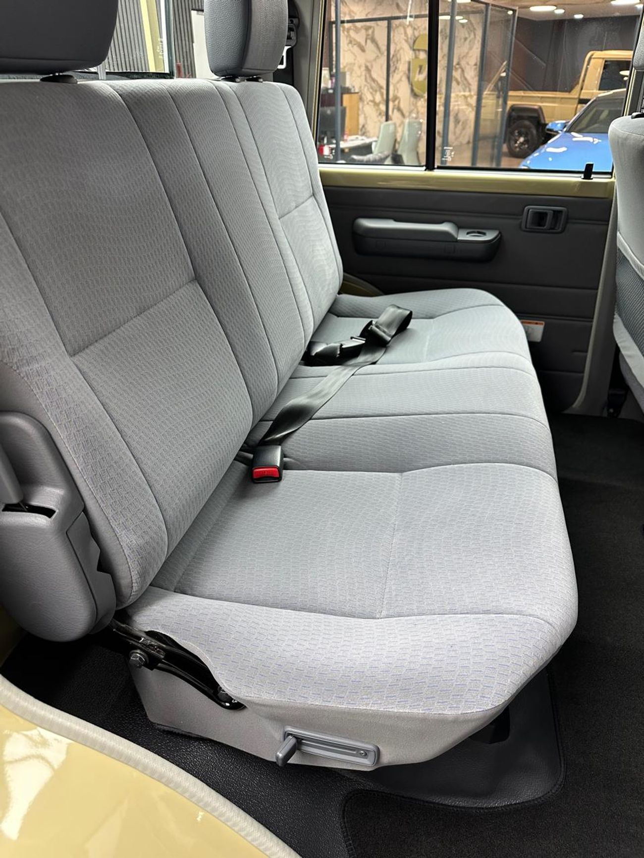 تويوتا لاند كروزر بيك آب Toyota LC79 RHD 4.2L diesel engine 2025 manual gear