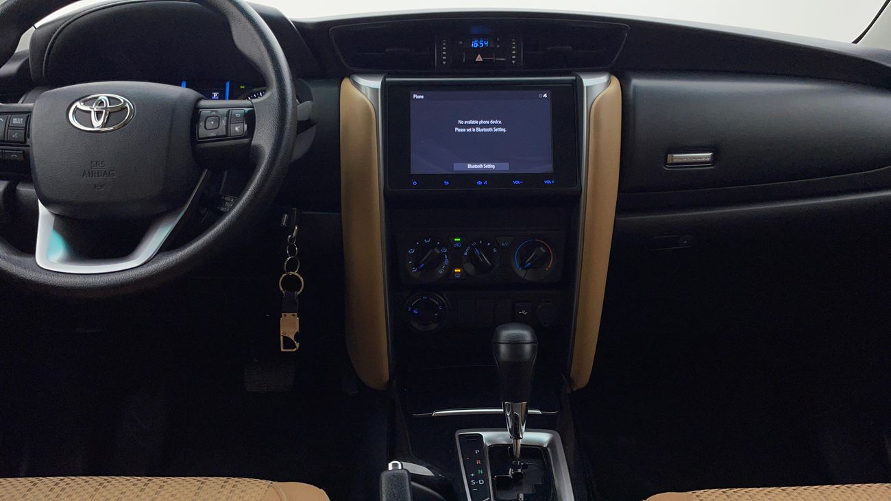 تويوتا فورتونر EXR 2.7 | بدون دفعة مقدمة | اختبار القيادة في المنزل