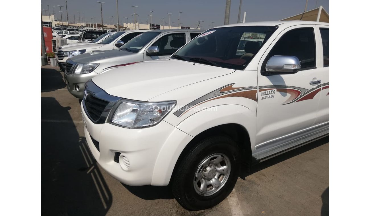 Toyota Hilux PETROL 2.7L AUTOMATIC GEAR LEFT HAND DRIVE