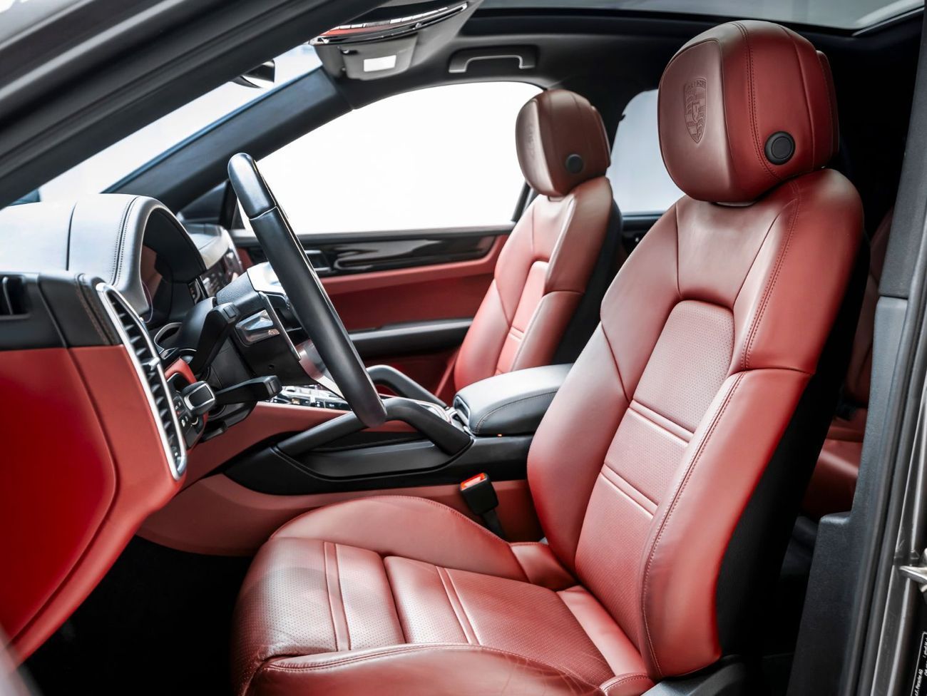 Porsche Cayenne Base Coupe 2023 Porsche Cayenne Coupe, 2026 Porsche Warranty, Full Service History, Low KMs, GCC