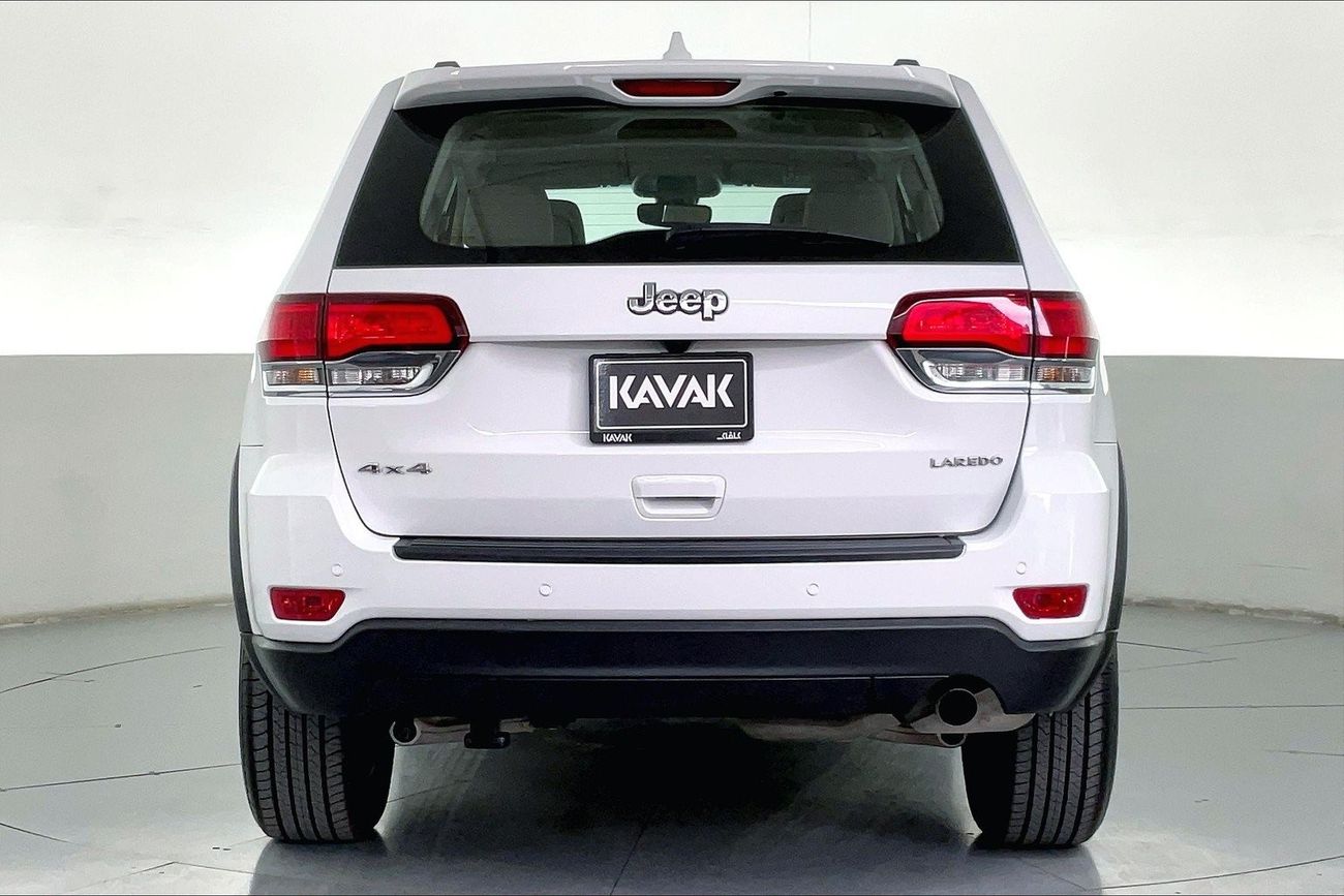 Jeep Grand Cherokee Laredo | 1 year free warranty | 1.99% financing rate | 7 day return policy
