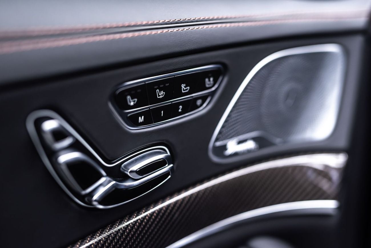 Mercedes Benz S65 AMG Mercedes-AMG S 65 Sedan (Long Wheelbase) V12 BiTurbo AMG Final Edition