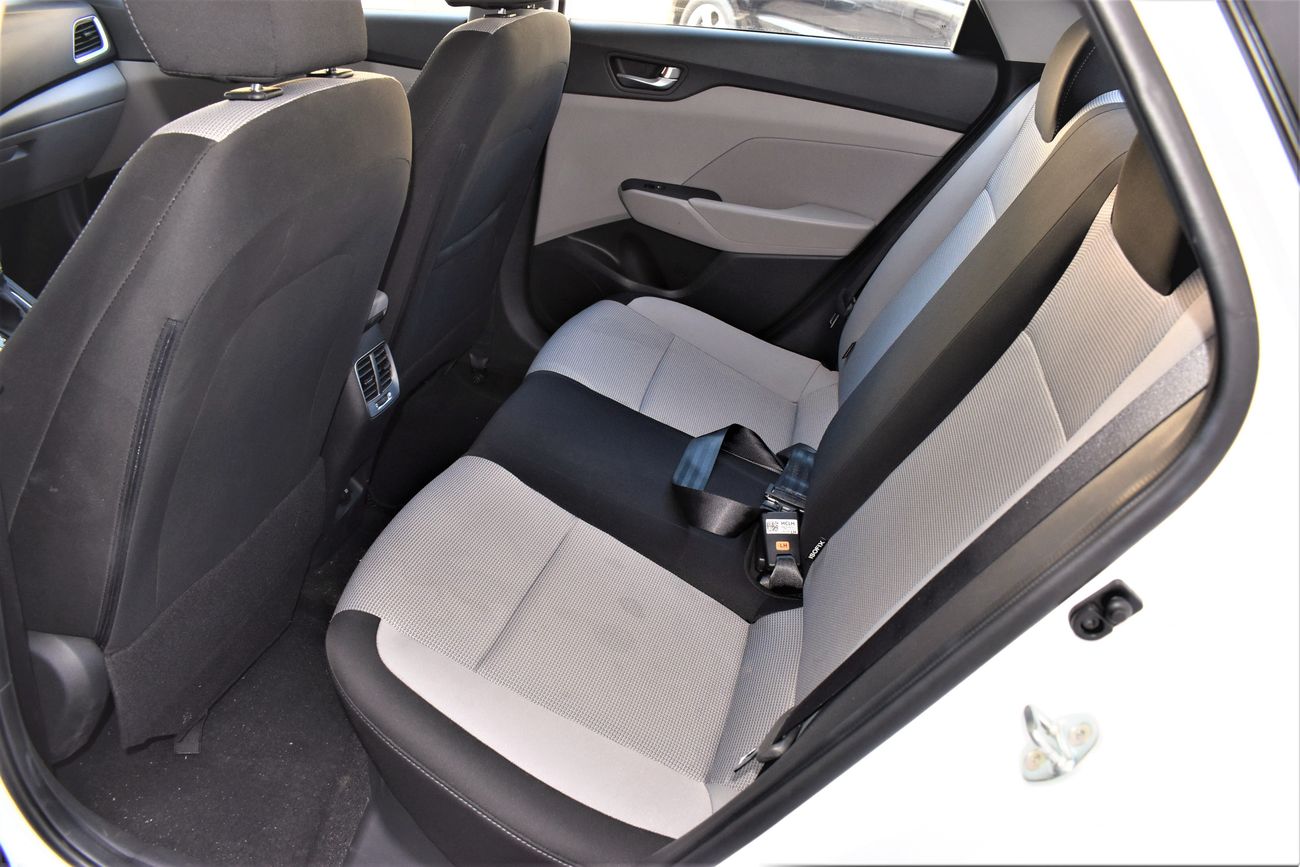 Hyundai Accent AED 739 PM | 1.6L Smart GCC DEALER WARRANTY