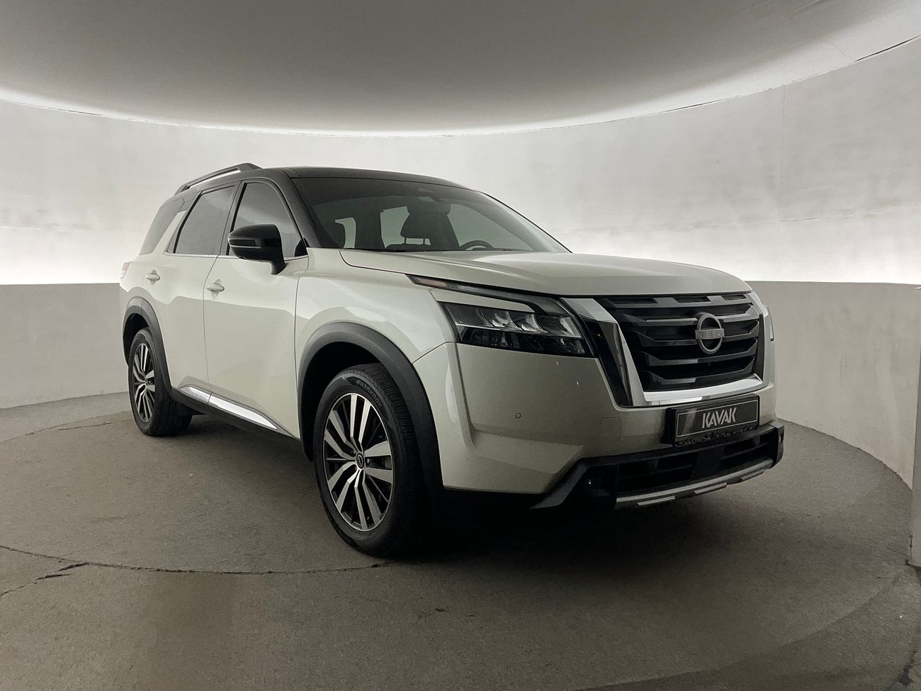 Nissan Pathfinder SL | National Day Celebration | Guaranteed Warranty | 0 Down Payment