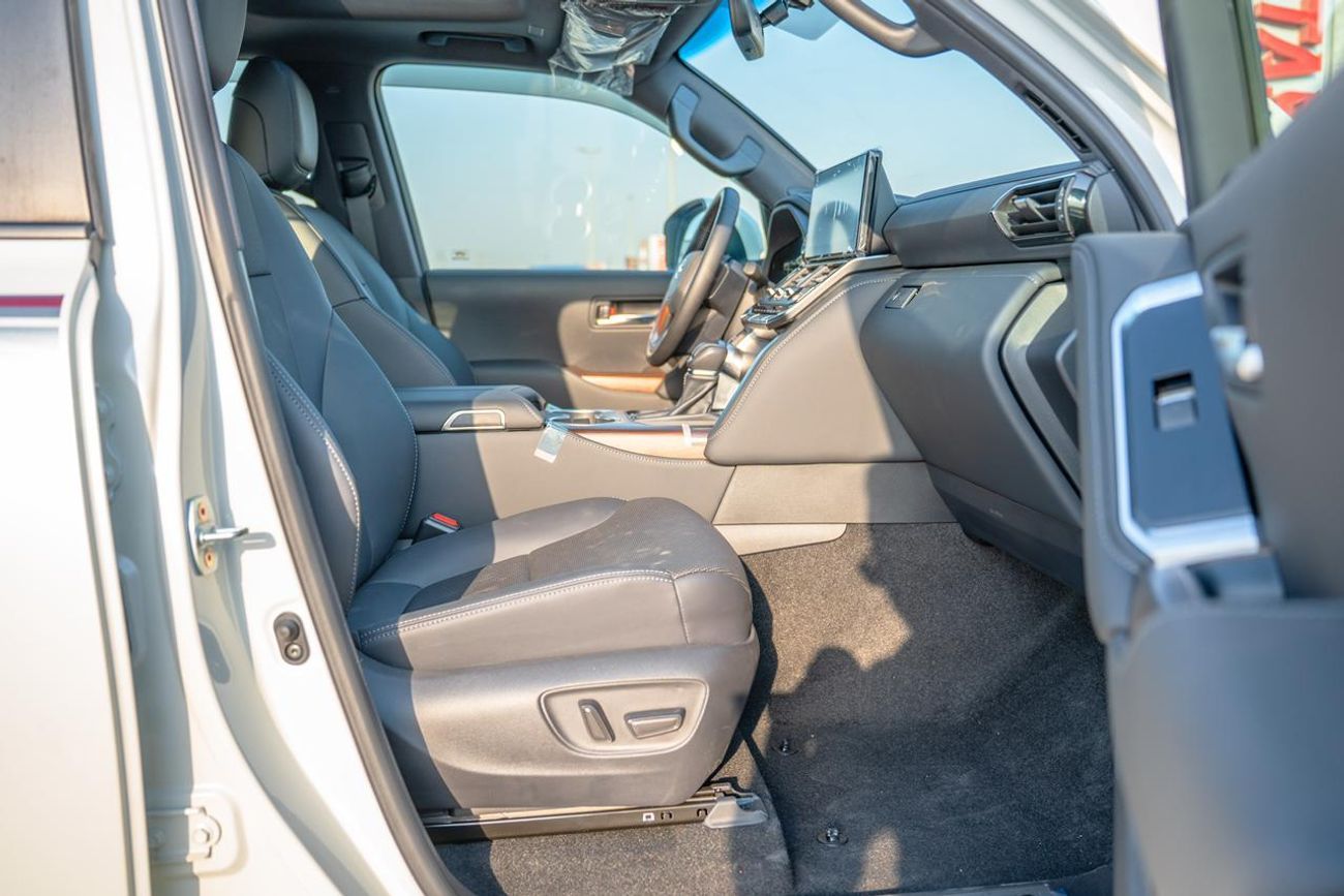 Toyota Land Cruiser Toyota Land Cruiser GXR 2025 3.3L Diesel Twin Turbo Transmission Automatic