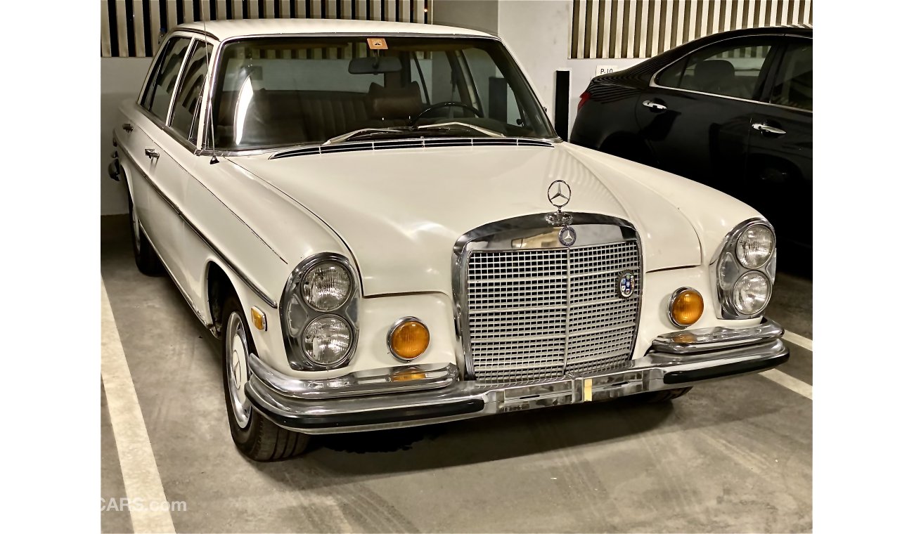 مرسيدس بنز 280 SEL 4.5