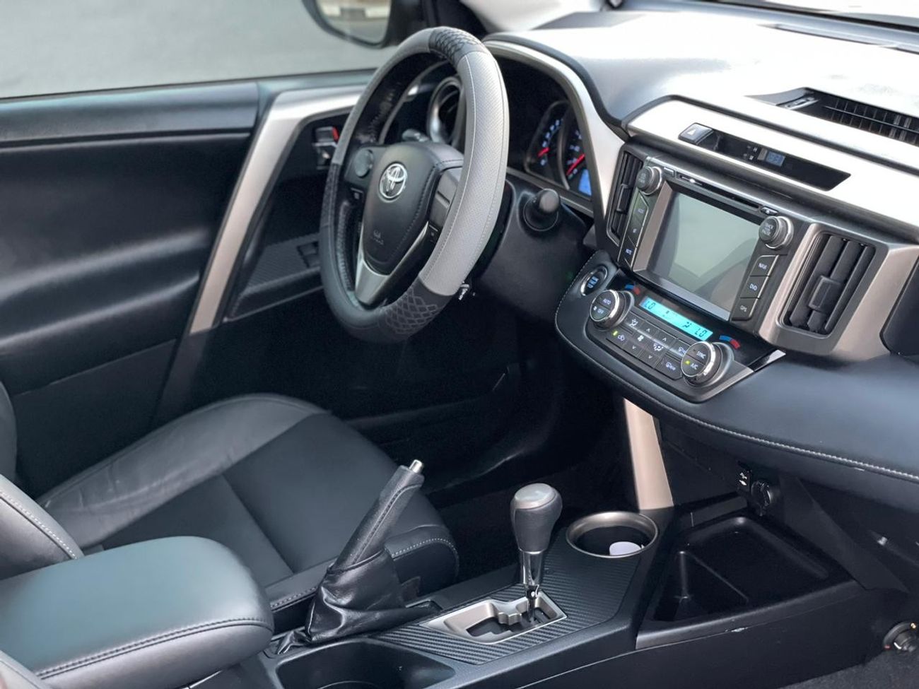 Toyota RAV4 2014 Toyota Rav4 Japanese Specs - 2.0L V4 - AWD 4x4 - Push Start Electric Seats With Sensors MidOpti