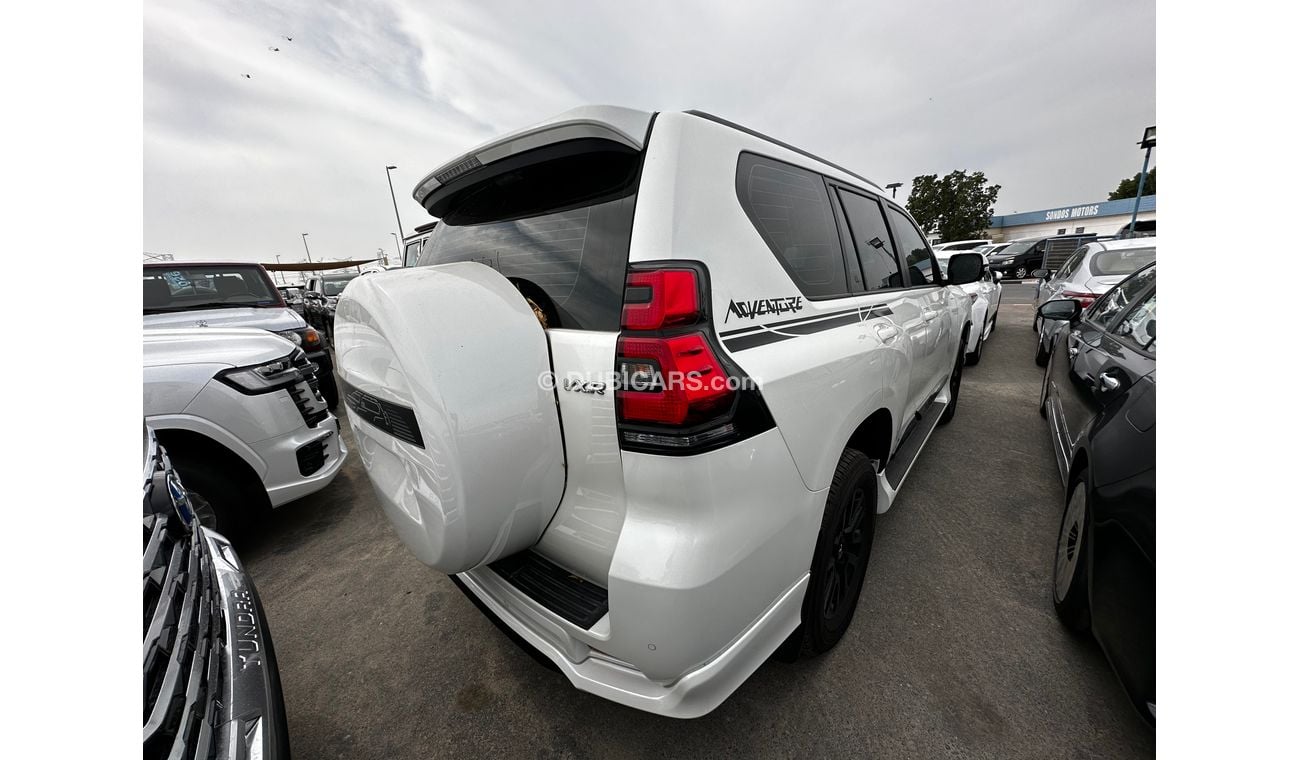 تويوتا برادو VXR V6 4.0L Petrol Adventure AT