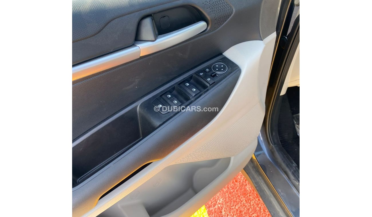 Kia Sonet KIA SONET 1.5L MID OPTIONS MODEL 2021 GREY COLOR FOR EXPORT ONLY