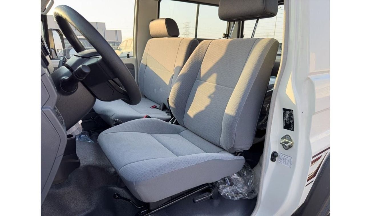 Toyota Land Cruiser 70 2024 Toyota LC71 4.0 Hard Top 3DR SWB - White inside Bluish Grey | Export Only