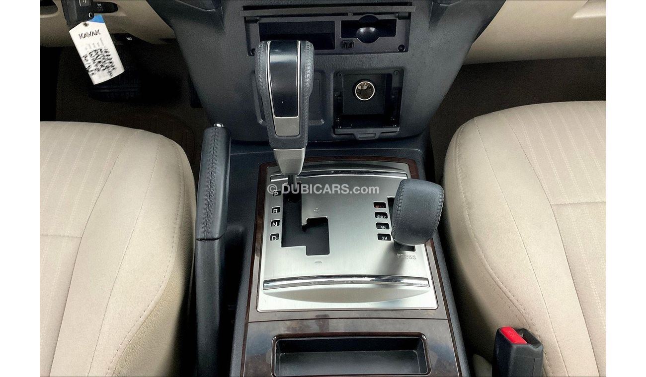 ميتسوبيشي باجيرو GLS Midline