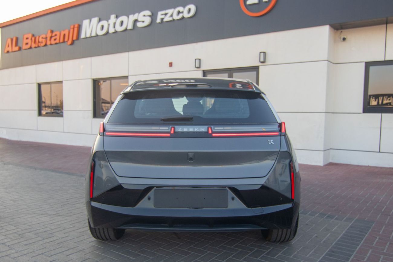 زيكر X 2026 ZEEKR X | STANDARD | RWD | GCC | 560 KM | 275 HP | EXPORT ONLY