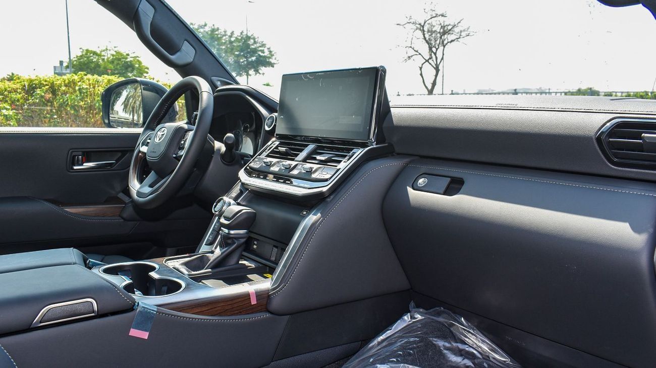 Toyota Land Cruiser ECT0072 - Toyota Land Cruiser 300 GXR - 3.5L Petrol - Black/Black (With Radar)