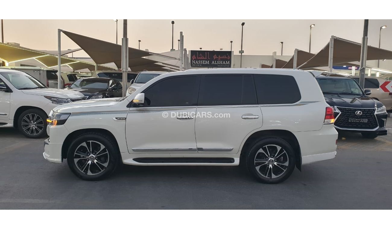 Toyota Land Cruiser V8 GX.R full options upgrade 2021