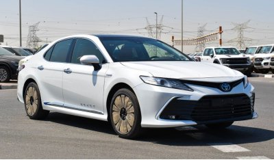 تويوتا كامري Brand New Camry Grande 2.5L Hybrid | 40th Anniv | White/Brown | 2023 Model | For Export Only