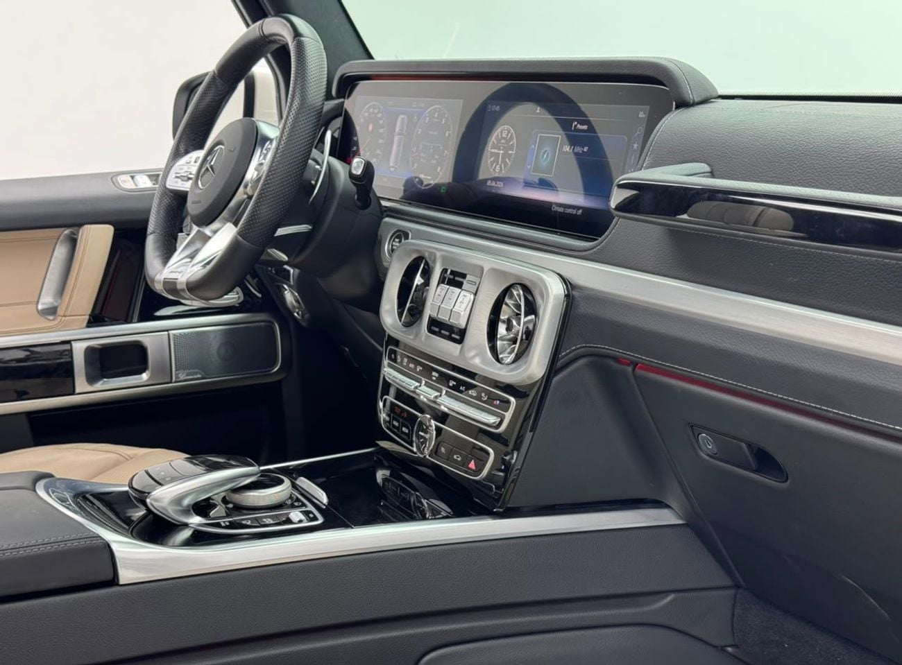 Mercedes Benz G63 AMG STD 2022 Mercedes-Benz G63 AMG, Service History, 1 Year Warranty, Excellent Condition, Korean